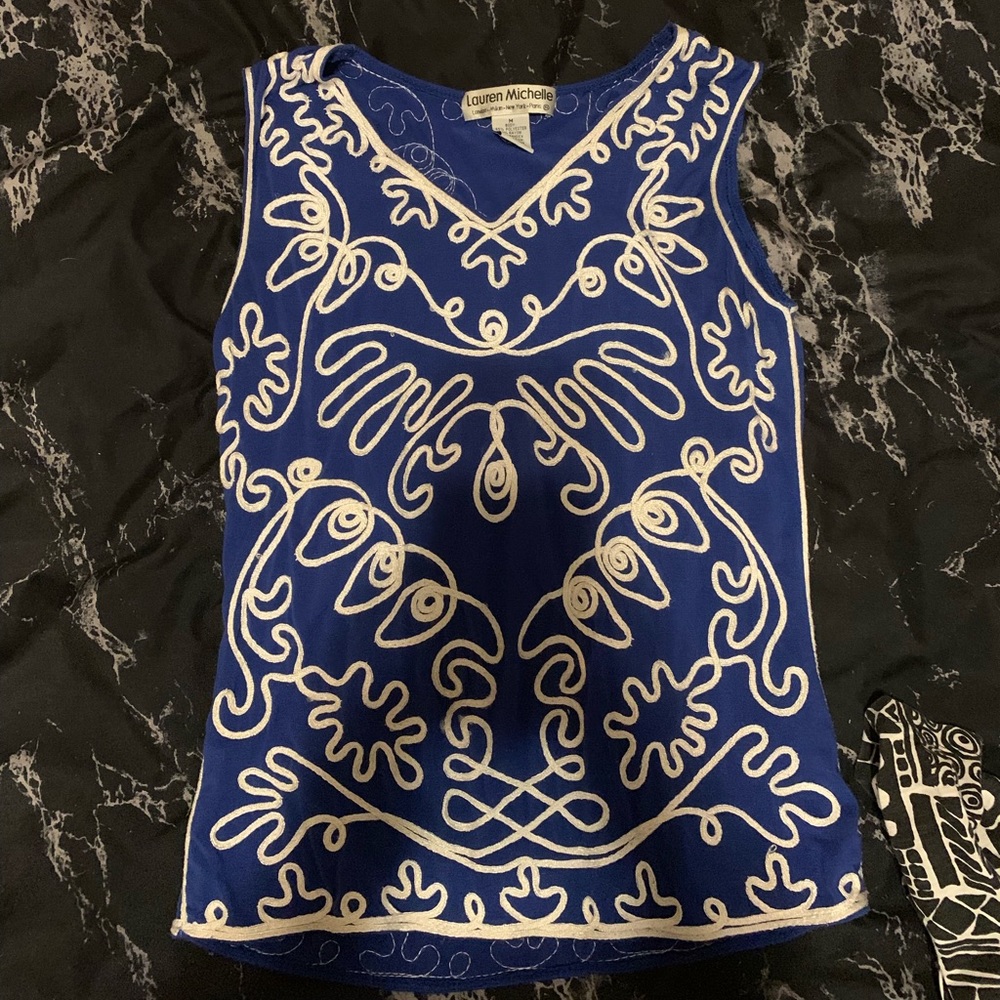 Lauren Michelle Blue/White tank